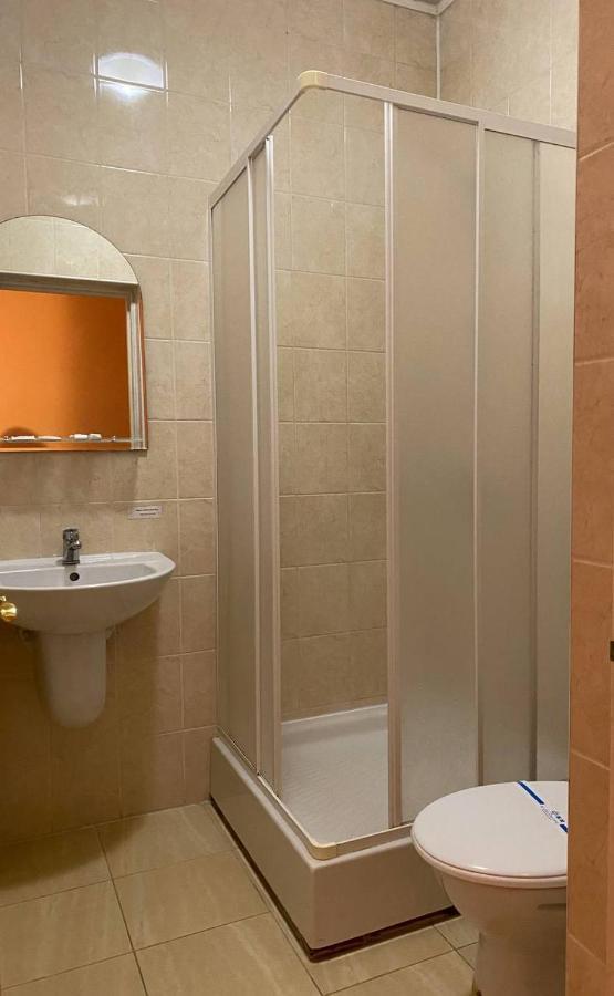 Hotel Lemon Drohobycz Zewnętrze zdjęcie