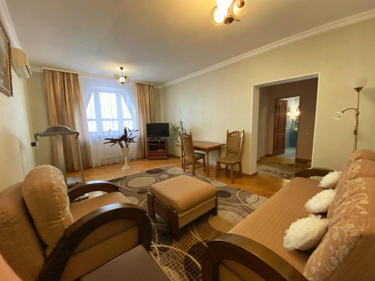 Hotel Lemon Drohobycz Zewnętrze zdjęcie