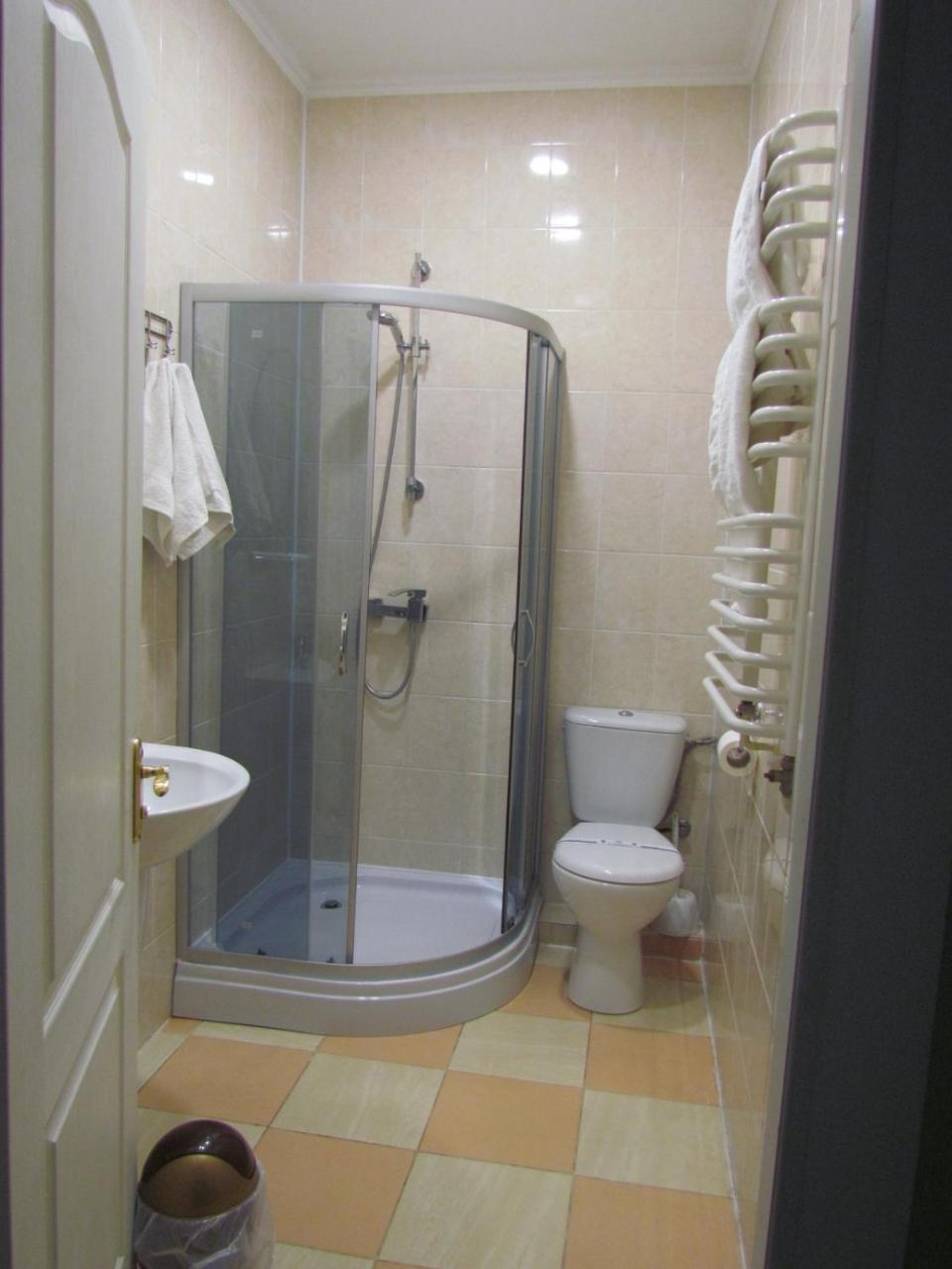 Hotel Lemon Drohobycz Zewnętrze zdjęcie