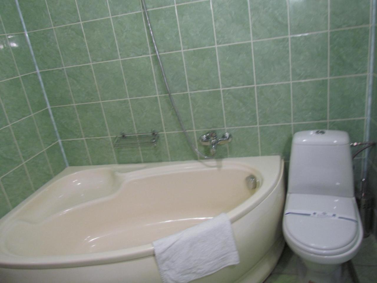 Hotel Lemon Drohobycz Zewnętrze zdjęcie